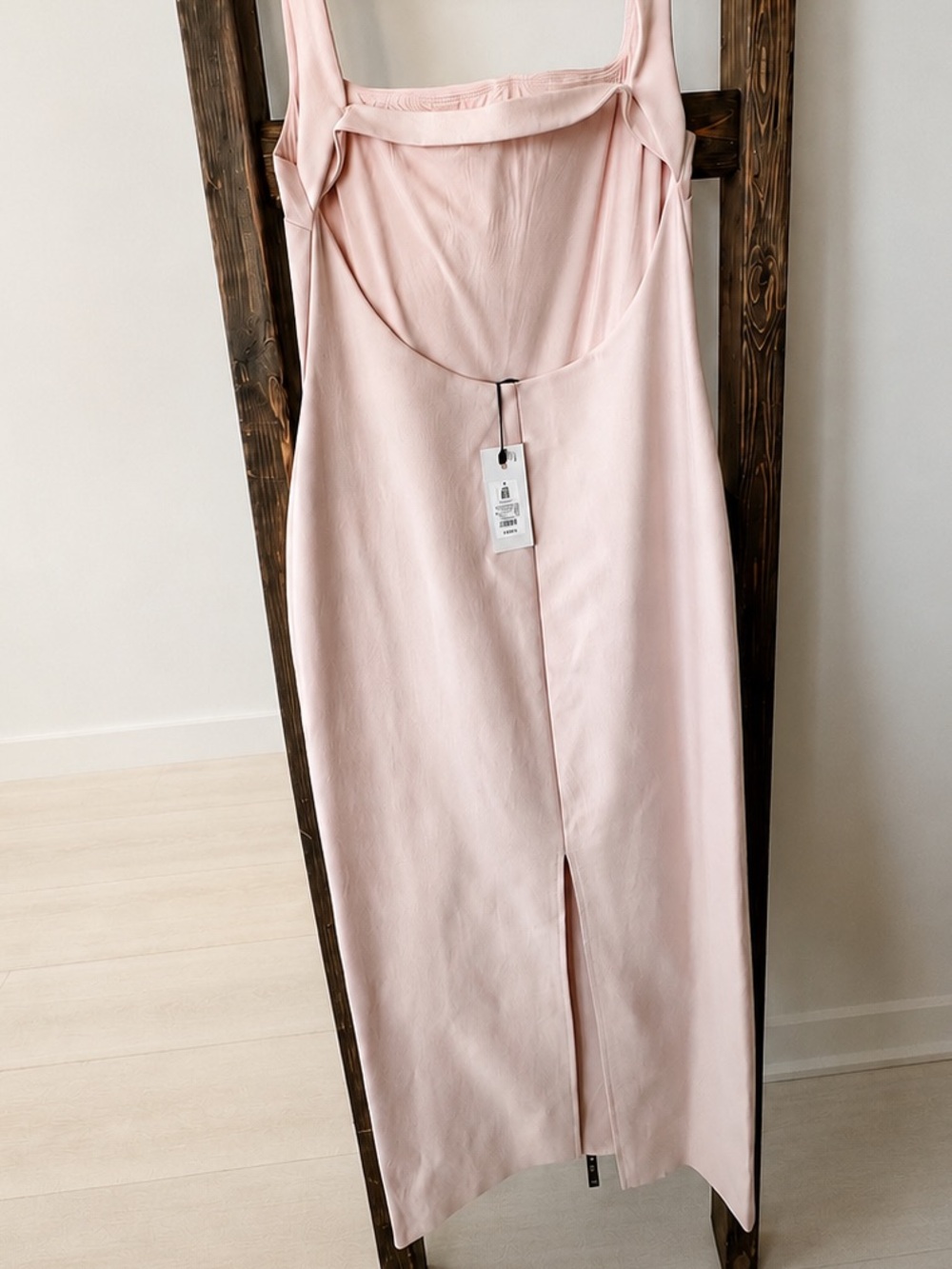 Dynamite Pale Pink Backless Midi Dress - Picture 5 of 5